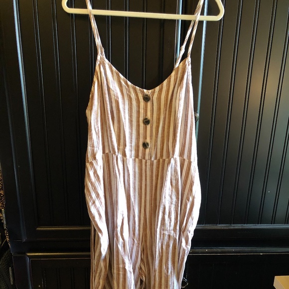 Universal Thread Other - Universal Thread Linen Jumpsuit XXL NWT